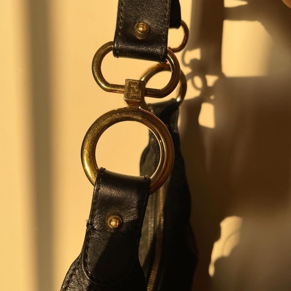 Vintage Fendi shoulder bag - Picture 3 of 7